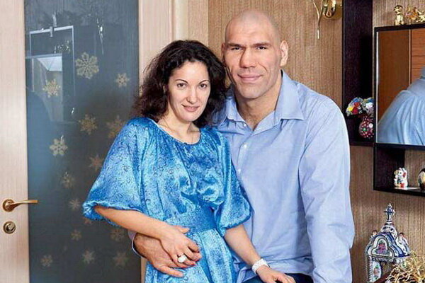 Дом Николая Валуева и его лучшие семейные ФОТО