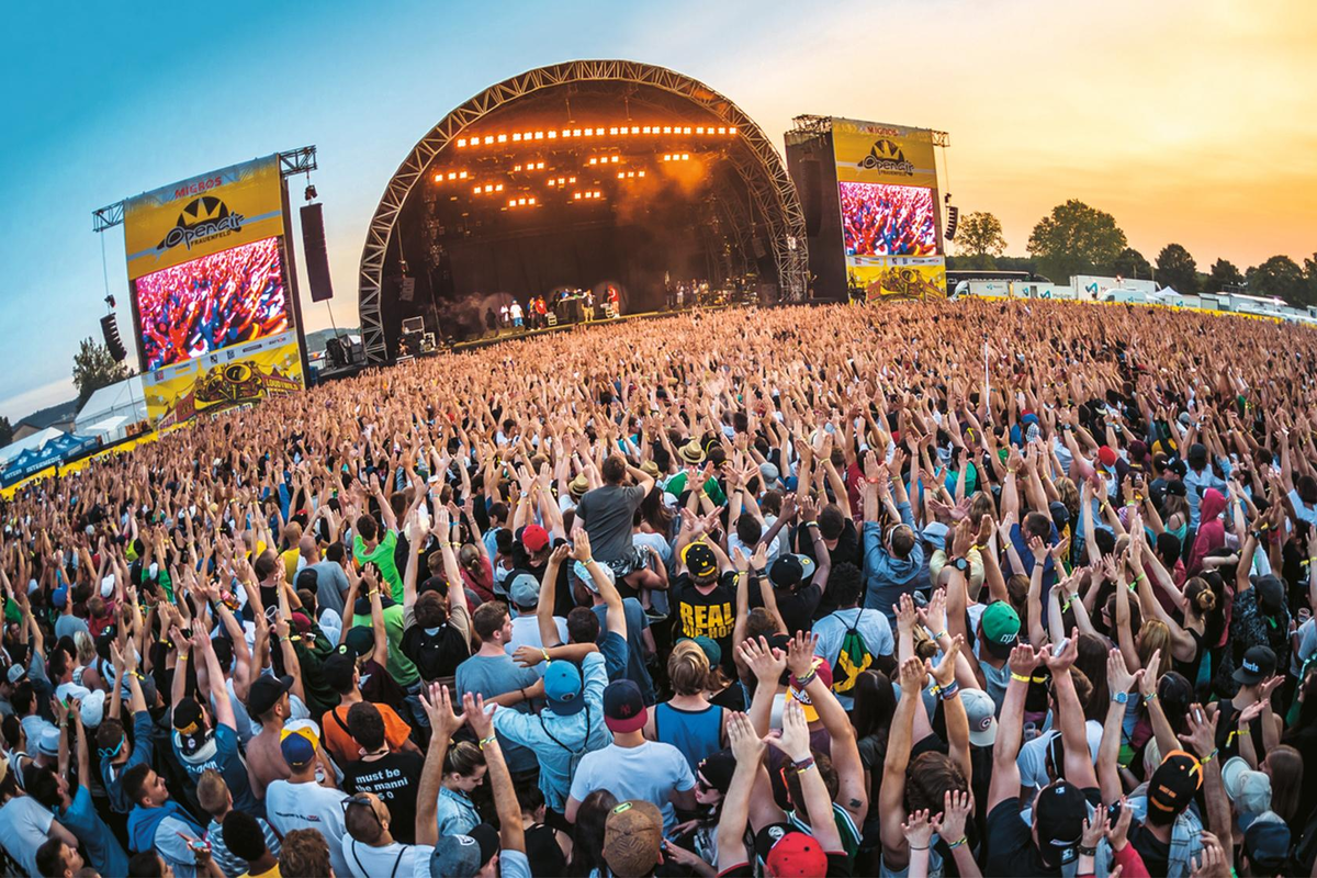 Фестиваль опен. Open Air Россия. Сцена опен Эйр. Стиль open Air. Open Air Festival вектор.