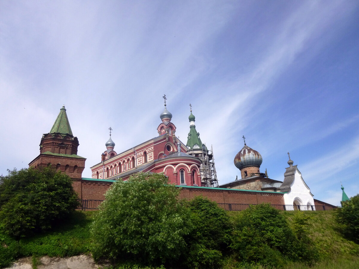 Староладожский Никольский мужской монастырь