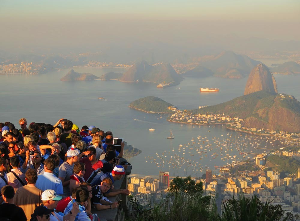                                                  Смотровая площадка в Рио-де-Жанейро