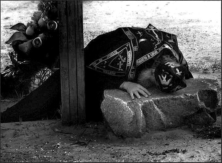 Слово не довлеет ми, пречудный Царю и Господи, подаждь ми слезы покаяния и по сих слезы умиления