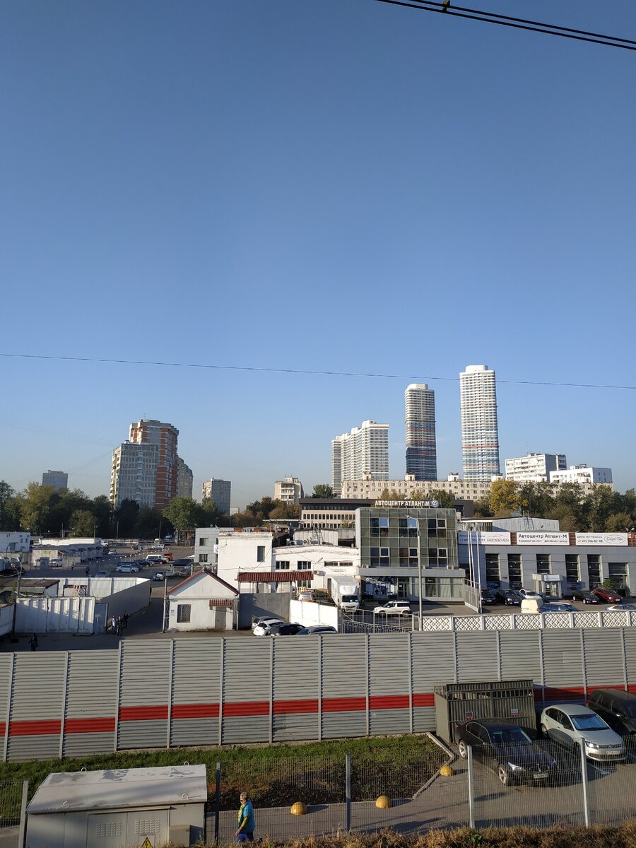 Вид на Ростокино со стороны МЦК (фото моё)