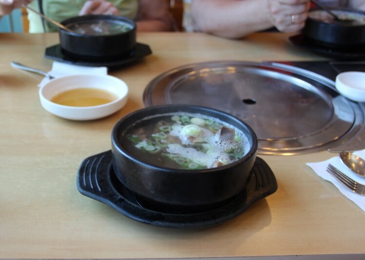 обед в кафе в Сеуле