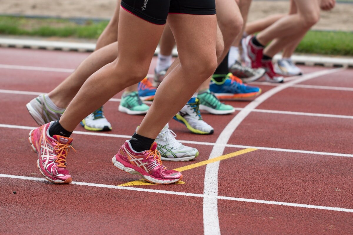 https://www.pexels.com/photo/people-doing-marathon-618612/