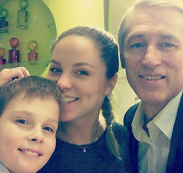 Актер сергей варчук биография личная жизнь семья 36-летняя дочь известного актёра Сергея Варчука простила бросившую её в детстве 