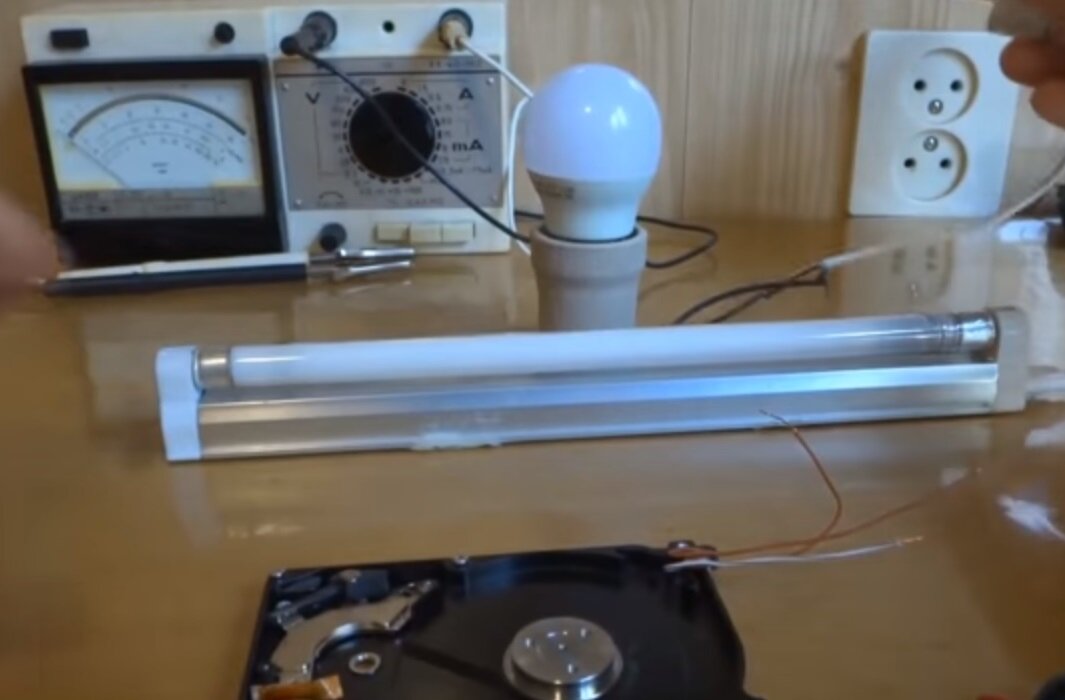 Генератор на 220 вольт из жесткого диска