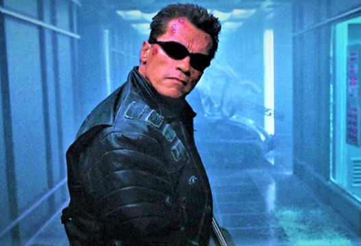 Терминатора 3 серию. Кристанна локен терминатор. Терминатор 3 восстание машин. Терминатор 3 восстание машин кристанна локен. Кристанна локен терминатор 3.