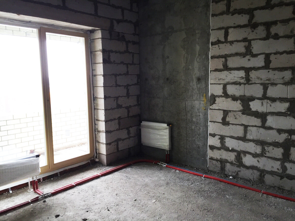 Эстетическое удовольствие от голых стен нового жилья.