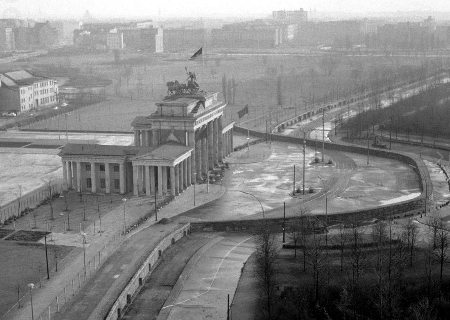 Берлинская стена