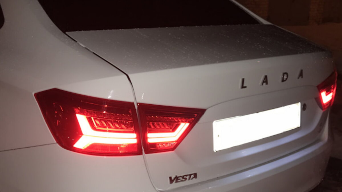 Веста получит новые задние светодиодные фонари