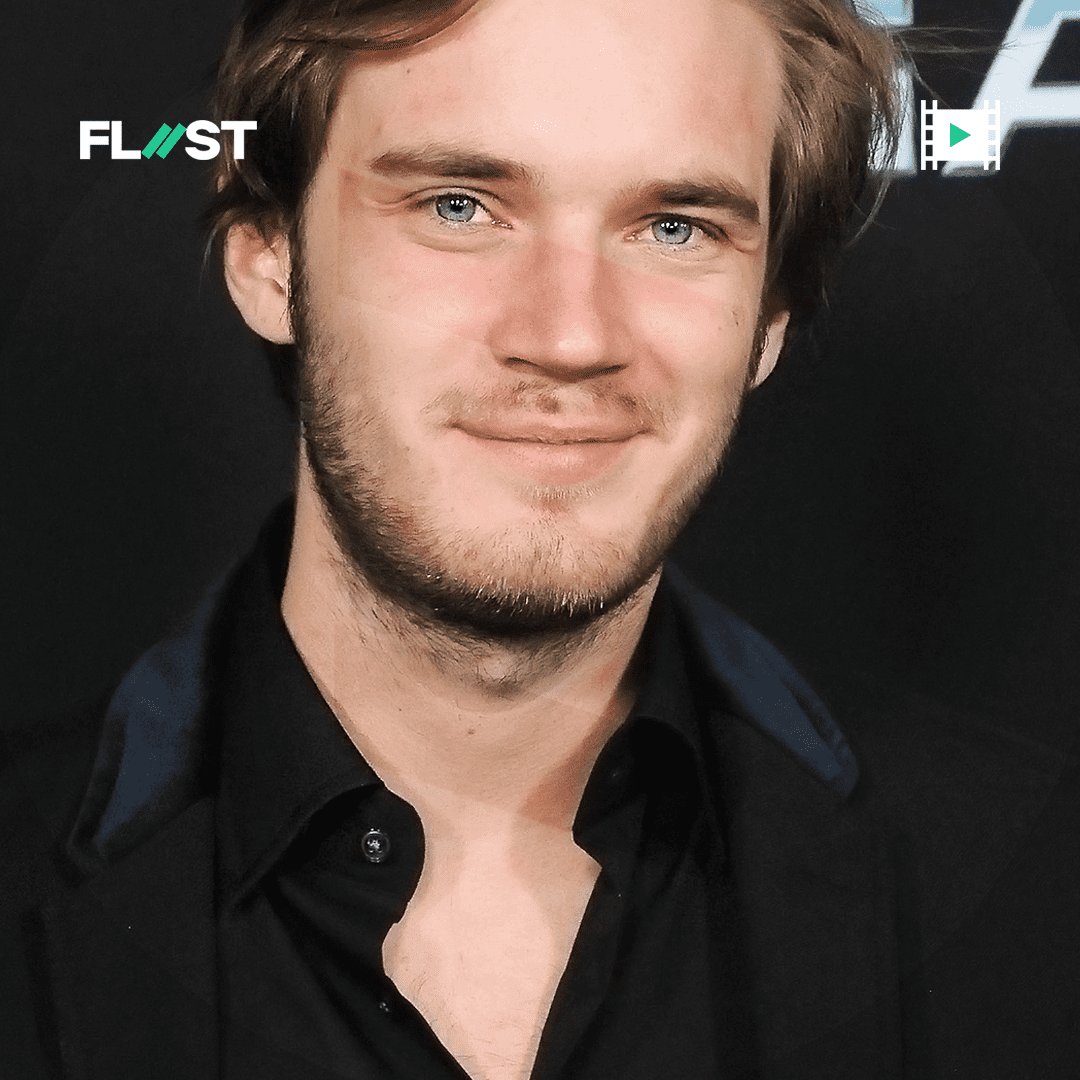 За преодоление отметки в 100 млн подписчиков Пьюдипай получил от YouTube красную бриллиантовую кнопку. Фото: Getty Images 