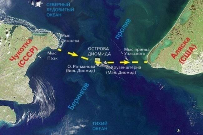 Острова между россией и аляской. Остров Ратманова в Беринговом проливе. Острова Ратманова и Крузенштерна на карте. Остров Ратманова и остров Крузенштерна на карте. Остров Ратманова в Беринговом проливе на карте.