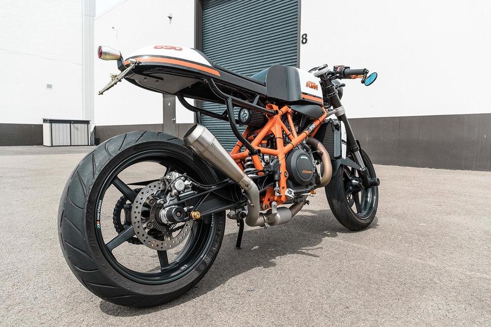 KTM 690 DUKE CAFE RACER
