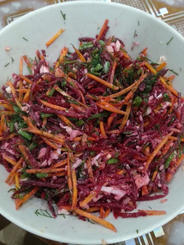 готовый витаминный салат