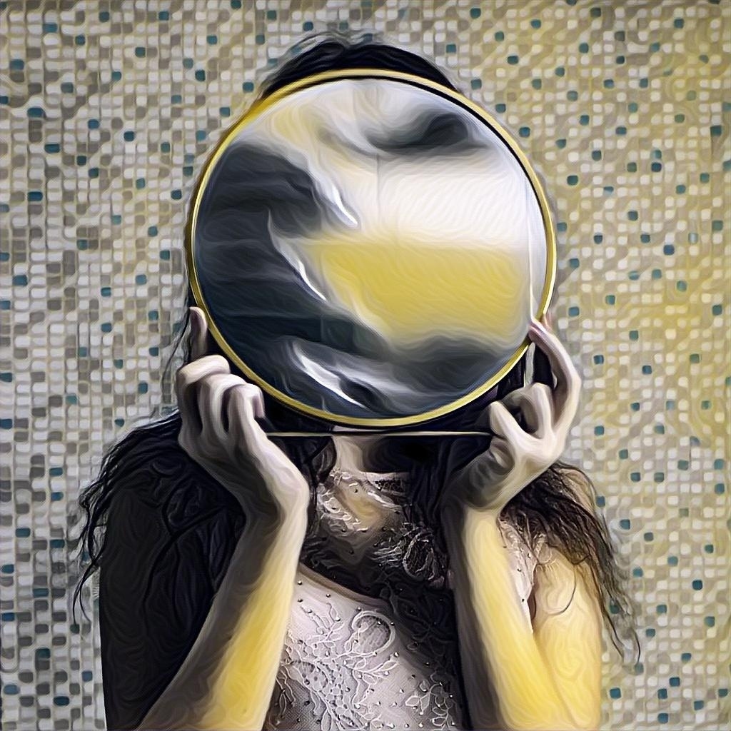 ... в зеркале...