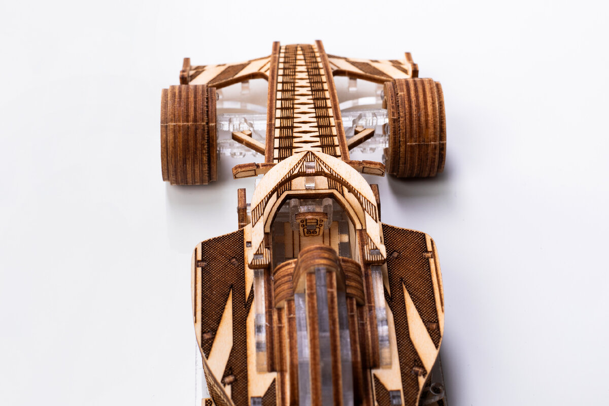 Veter models. Деревянный конструктор спорткар. Veter models официальный сайт. Сборная модель автомобиля mazda. Шоколадная модель автомобиля.