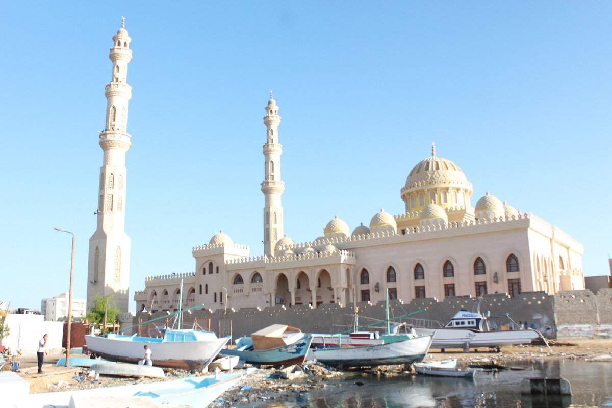 Мечеть Эль-Мина в Хургаде. Фото автора