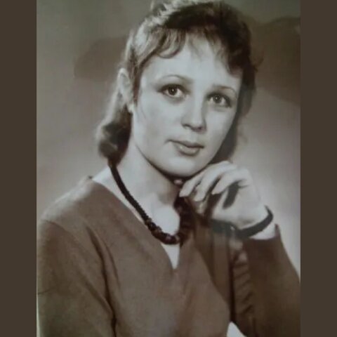 Я искренне считала, что решение чужих проблем и является моей жизнью