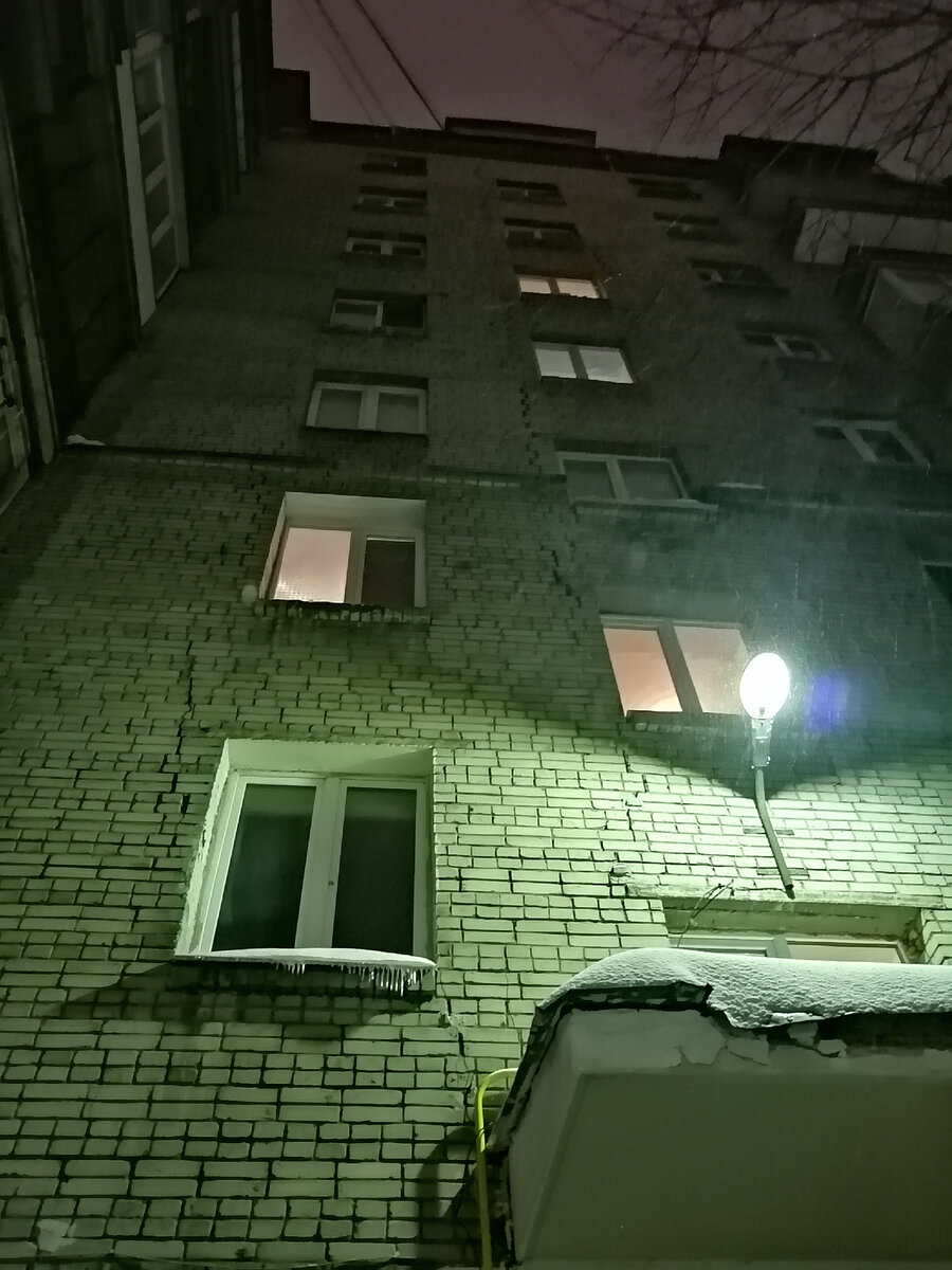 Трещины в доме по Балтийской, 6к2.