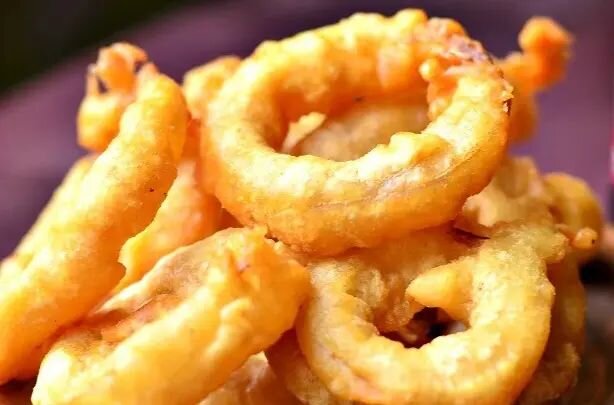 Луковые кольца в пивном кляре. 