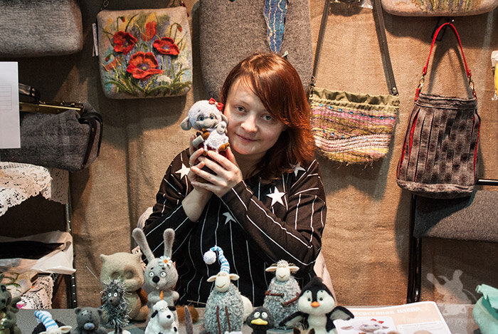 Я со своими работами на выставке "Формула рукоделия"