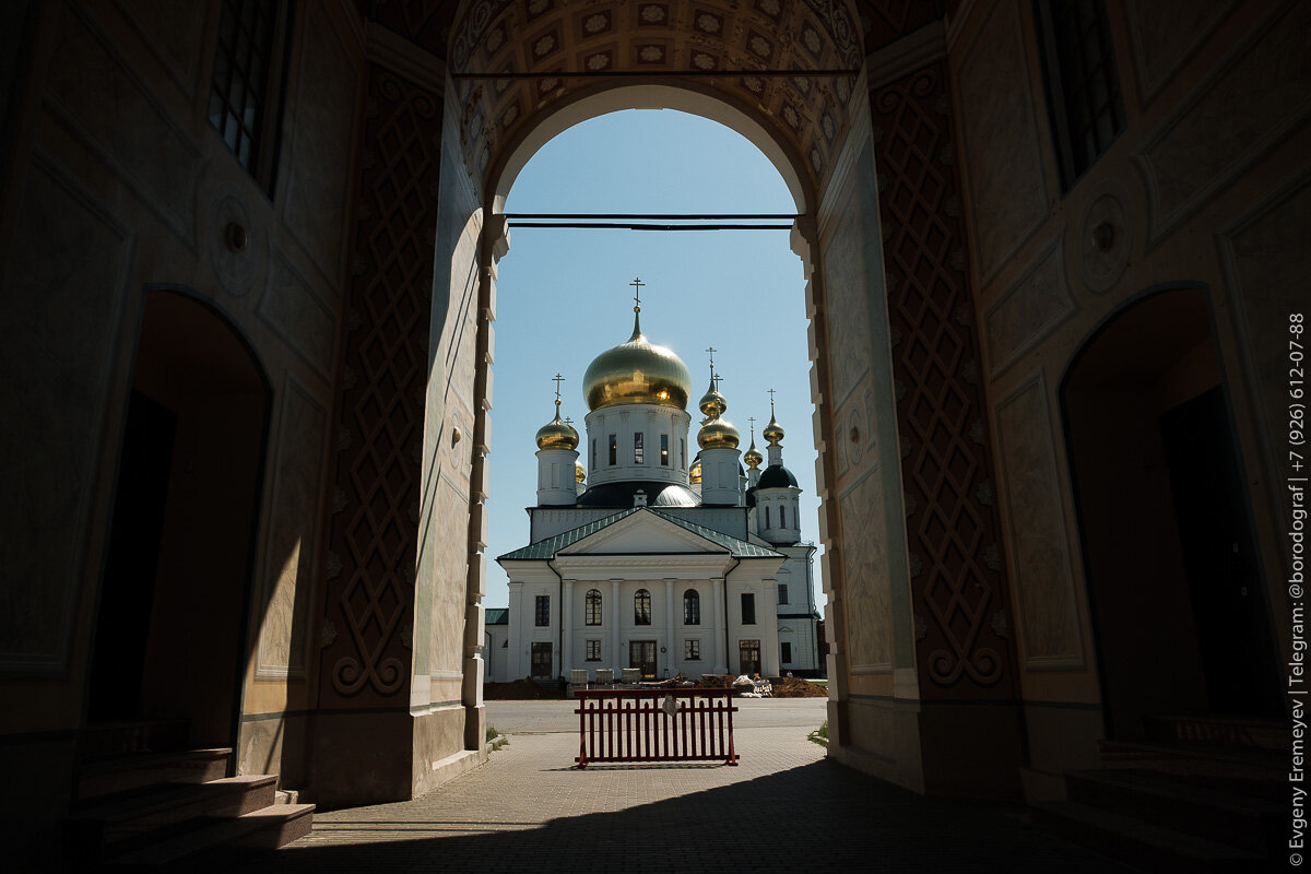Вид на Церковь иконы Божией Матери Живоносный Источник.