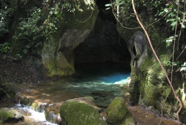 Cele mai înfricoșătoare locuri din lume - este nevoie de curaj pentru a merge acolo