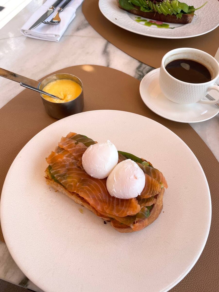 Бриошь с сёмгой