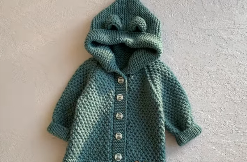 Детский синий пуловер на ребенка от 1,5 до 4 лет, связанный спицами. Описание + схемы