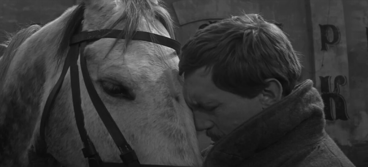 Кадр из фильма "Служили два товарища", Мосфильм, 1968 год.