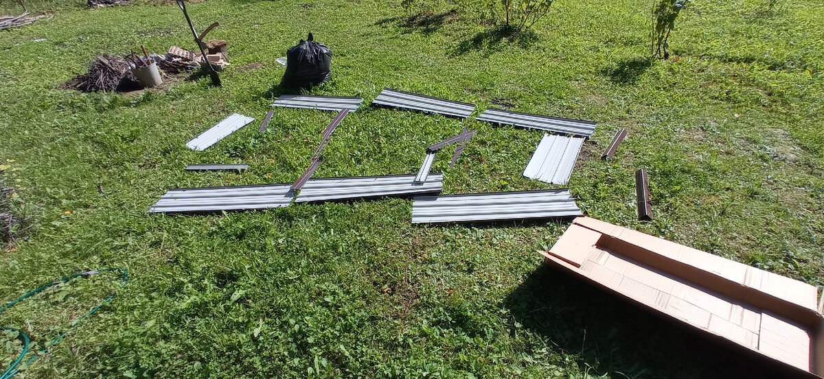 Готовимся собирать грядку. 