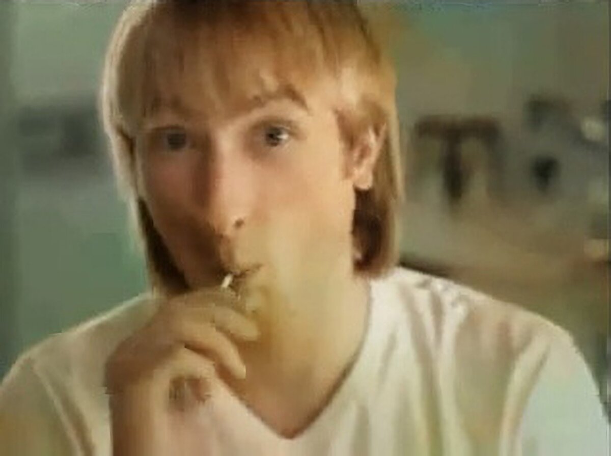 Евгений Плющенко. Кадр из рекламы "Чупа-Чупс"