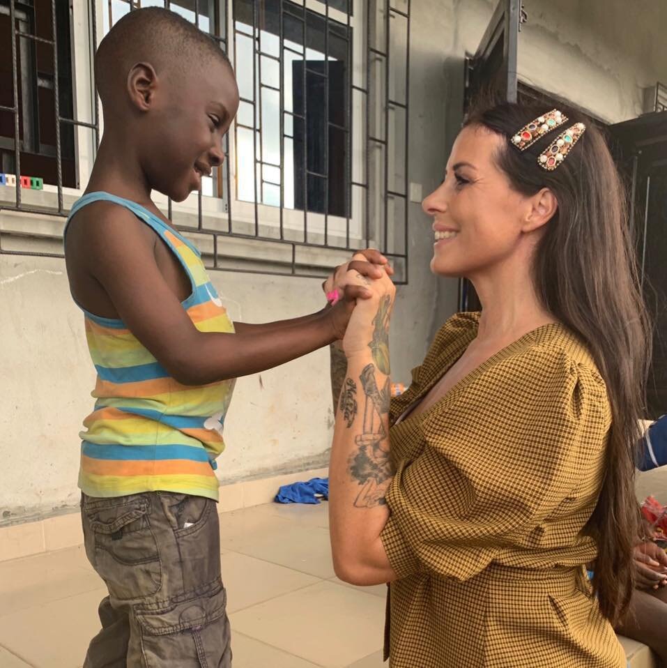 Хоуп и Анья Ловен