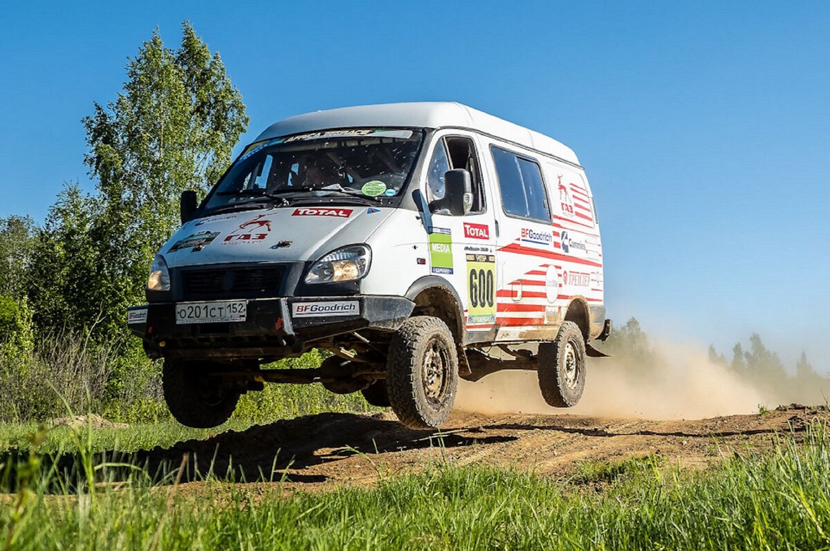 Соболь 4 4. Соболь 4х4 off Road. Соболь 4х4 оффроуд. Соболь 2015 4х4. ГАЗ Соболь 4х4 офф роуд.