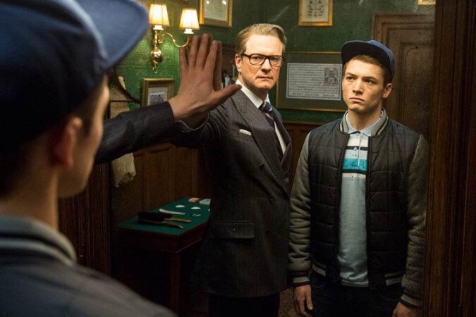 Колин Фёрт и Тэрон Эджертон - кадр из фильма "Kingsman: Секретная служба"