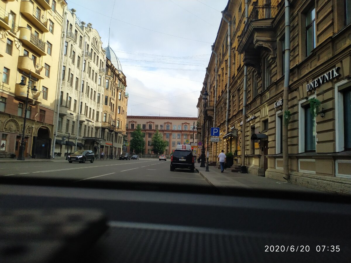 Улица Восстания, Санкт-Петербург