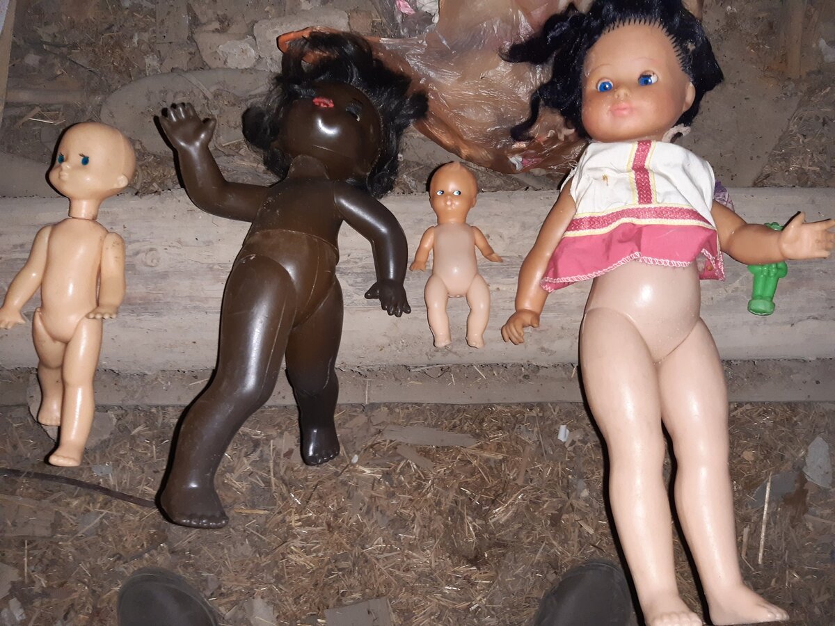 Все подружки в сборе.