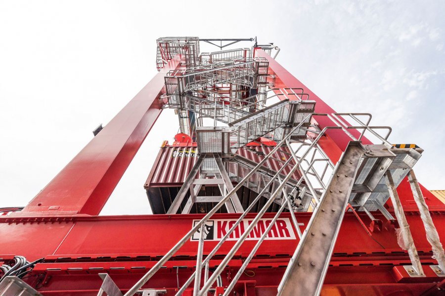 Kalmar поставит электрические колесные козловые краны в порт Safi Derince