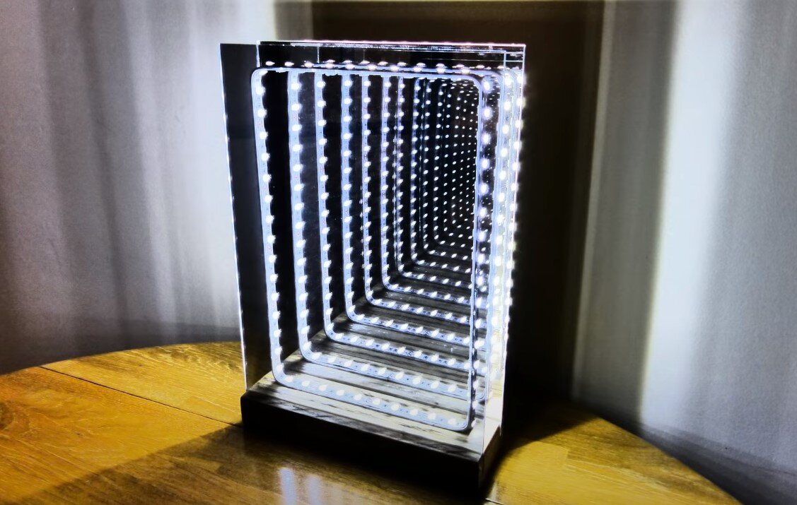 A infinity led table