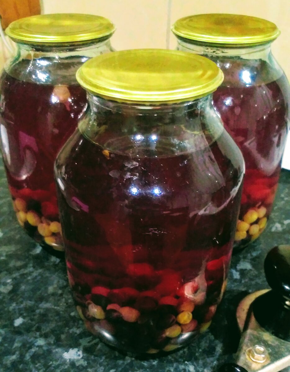 Невероятно вкусный и простой в приготовлении компот!