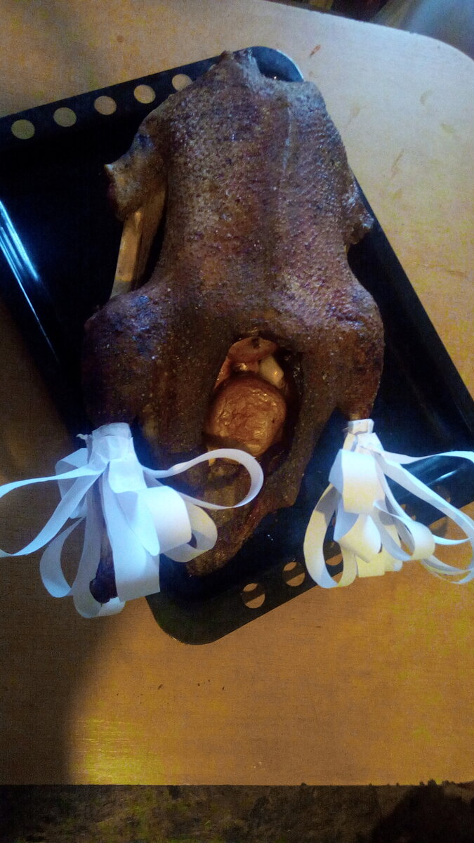 ЗАПЕЧЕННЫЙ ГУСЬ