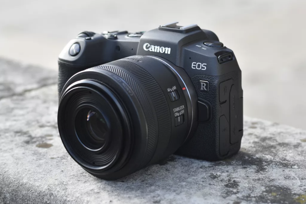 Фотоаппарат беззеркальный Canon EOS R5 Kit RF 24-105mm F4L IS USM купить в Москв