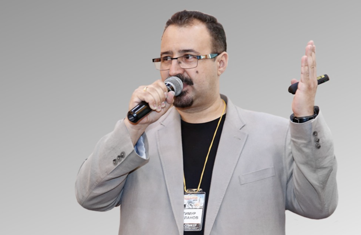 Тимур Асланов