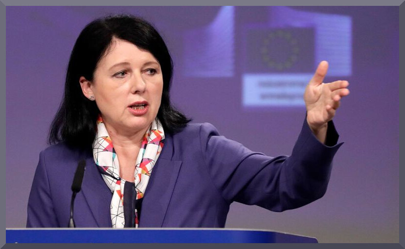 Вера Юрова (Věra Jourová), чешский политик, адвокат и предприниматель. Заместитель главы Еврокомиссии и еврокомиссар.