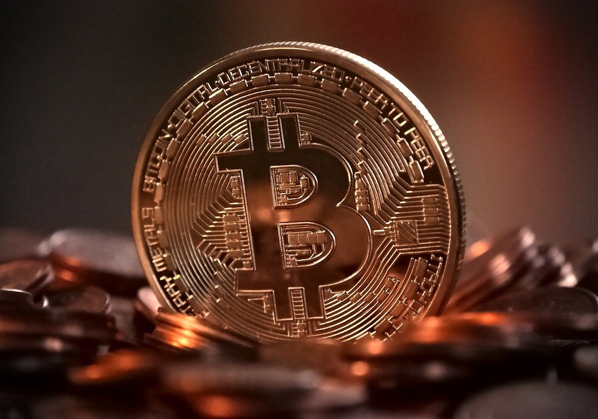 Биткоин. Фото pixabay.com.