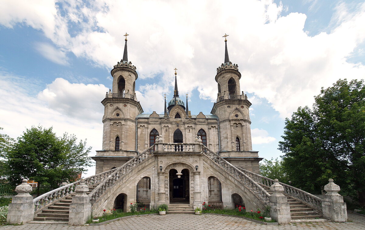 Западный фасад