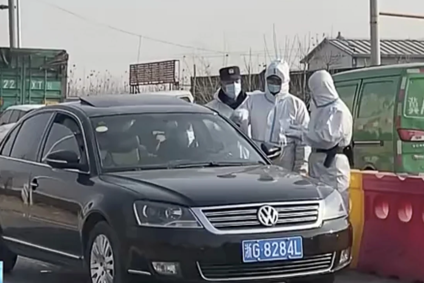 Во вторник Хэбэй сообщил о 20 случаях местной передачи инфекции и 43 бессимптомных случаях заболевания