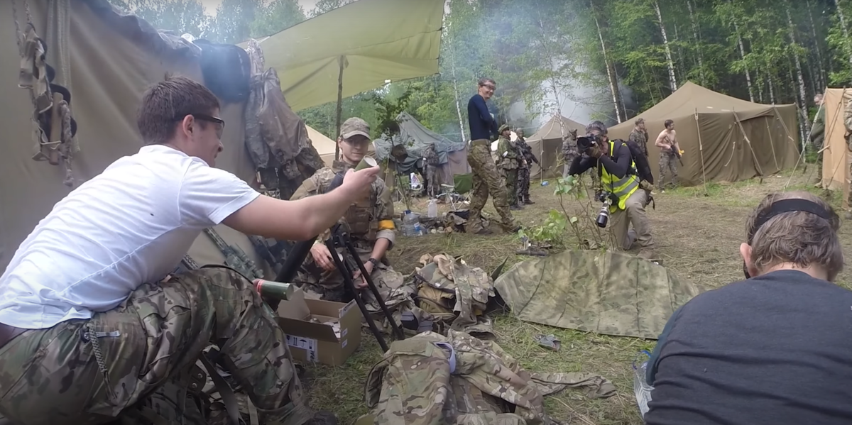 Минометный расчет на игре Линия Фронта