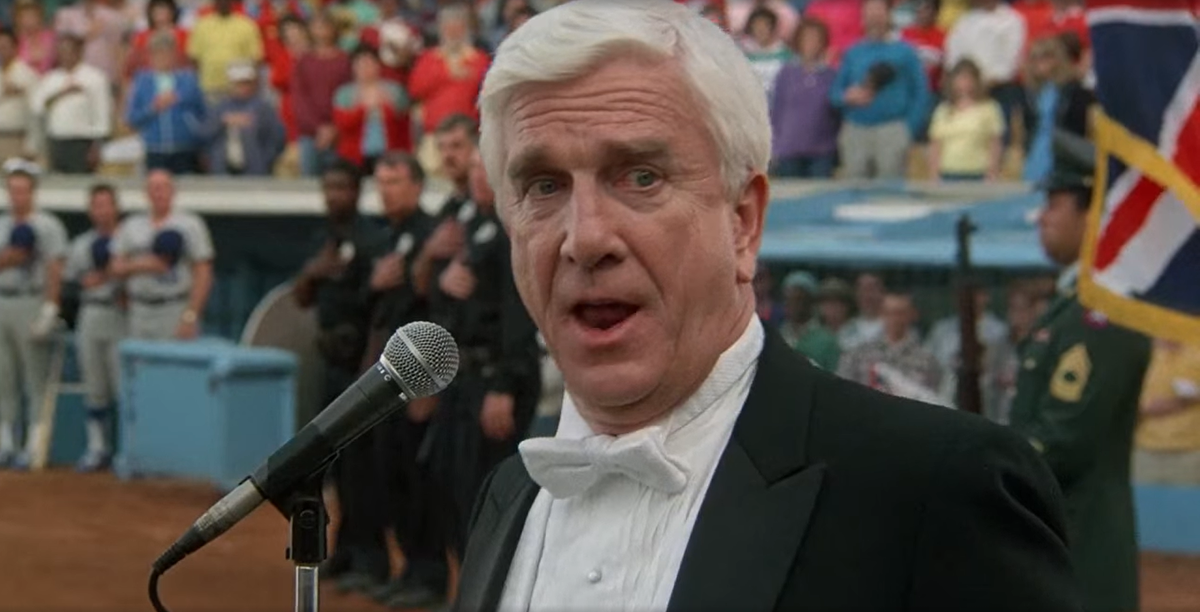 "Голый пистолет". Фальшивит маэстро.