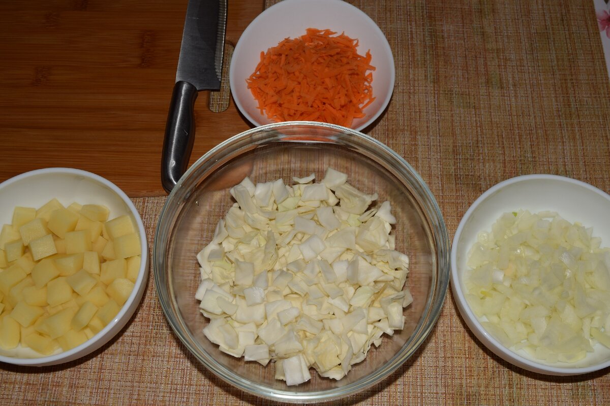 Как приготовить вкусный суп с капустой на курином бульоне